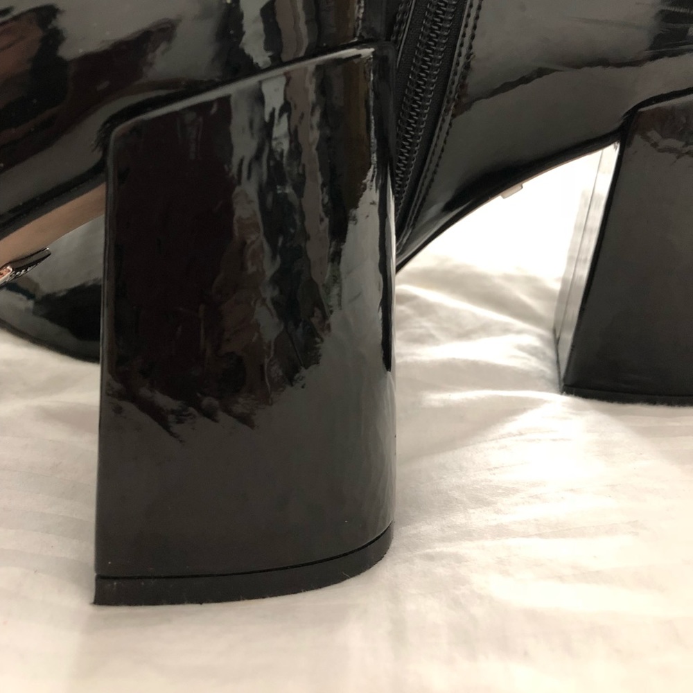 Black 7.5 BOOTS - Picture 4 of 8